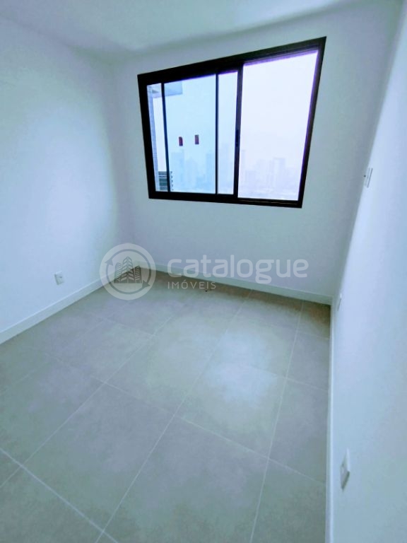 20° andar no tirol apartamento novo