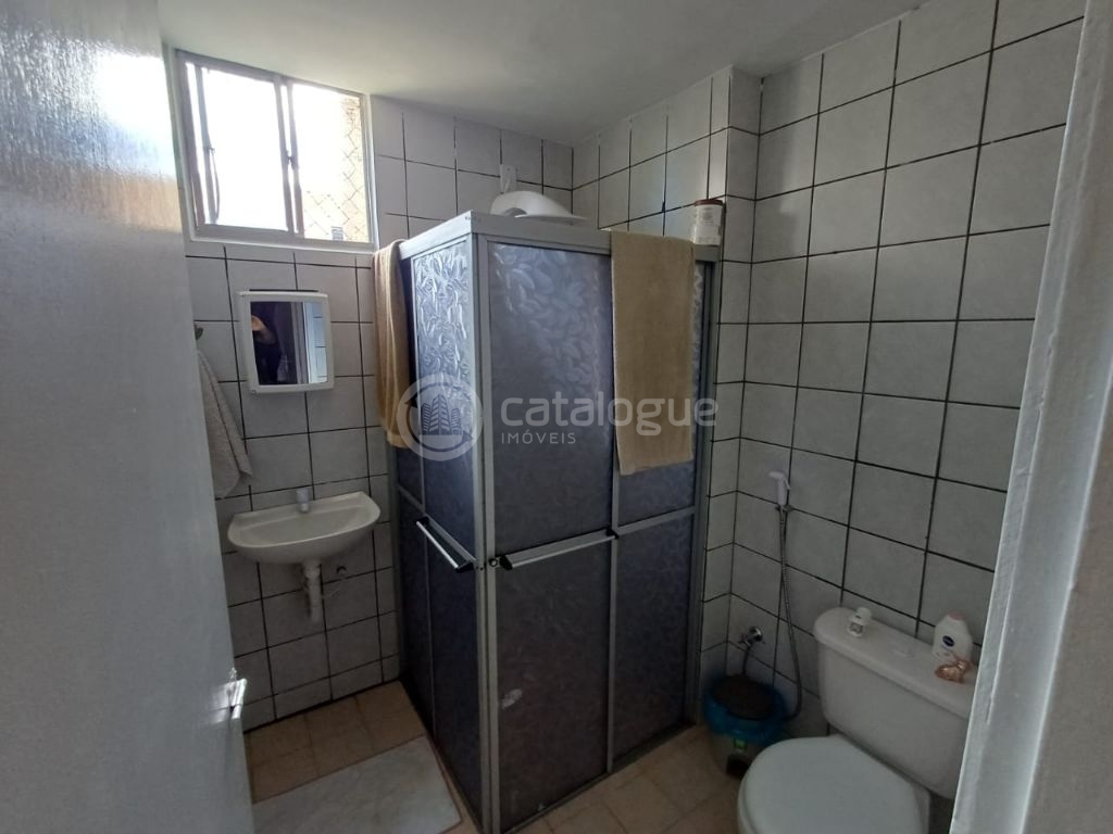 Apartamento 2 Quartos + Dependência no condomínio Mar do Sul II Capim Macio Excelente Localização