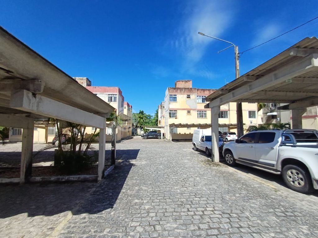Apartamento 2 Quartos + Dependência no condomínio Mar do Sul II Capim Macio Excelente Localização