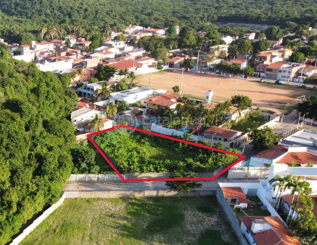 Area em ponta negra - 1.600m2