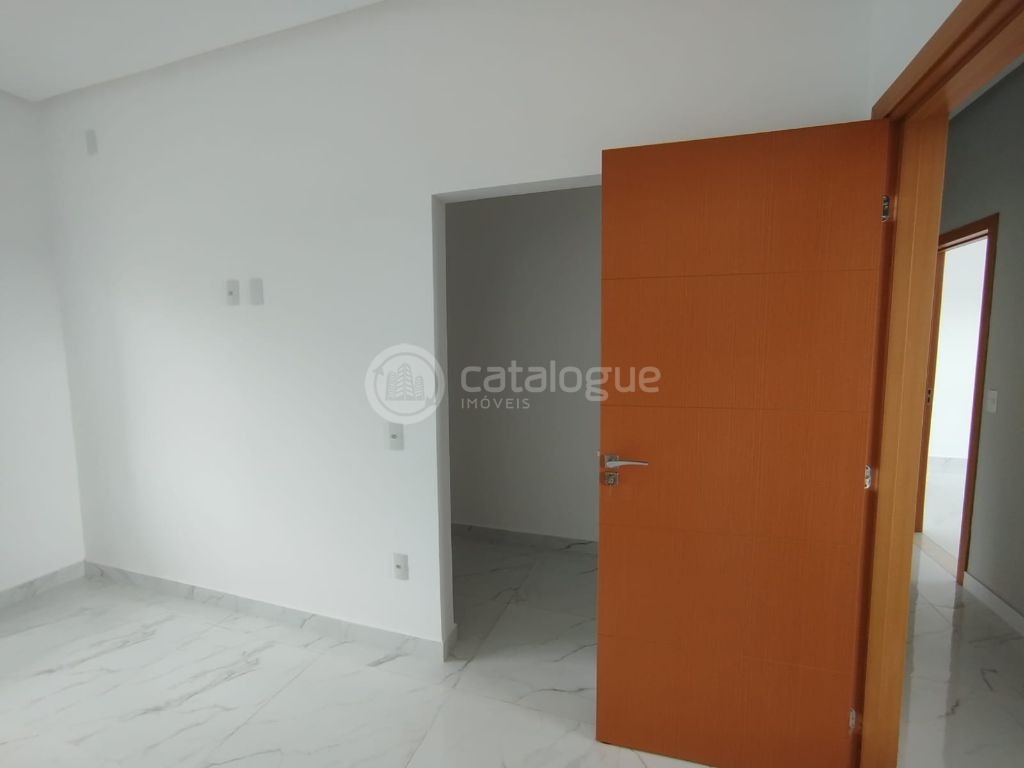 Casa com 3 suítes em condomínio da zona sul de natal
