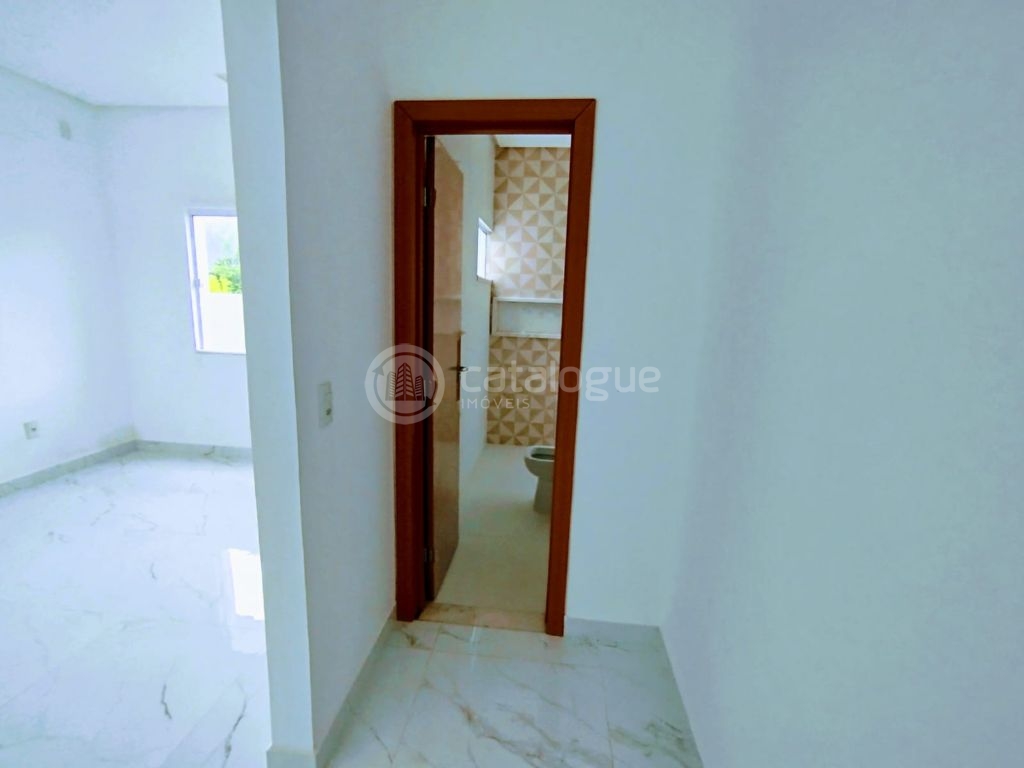 Casa com 3 suítes em condomínio da zona sul de natal