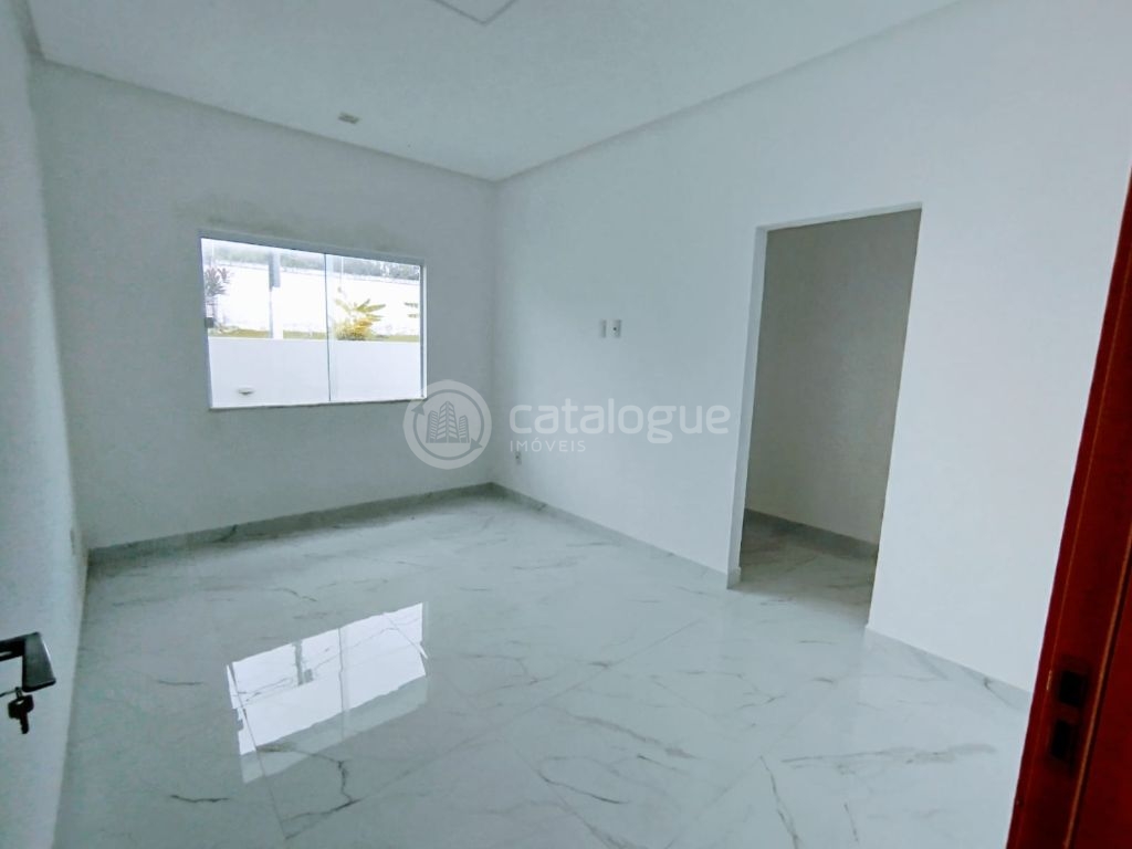 Casa com 3 suítes em condomínio da zona sul de natal
