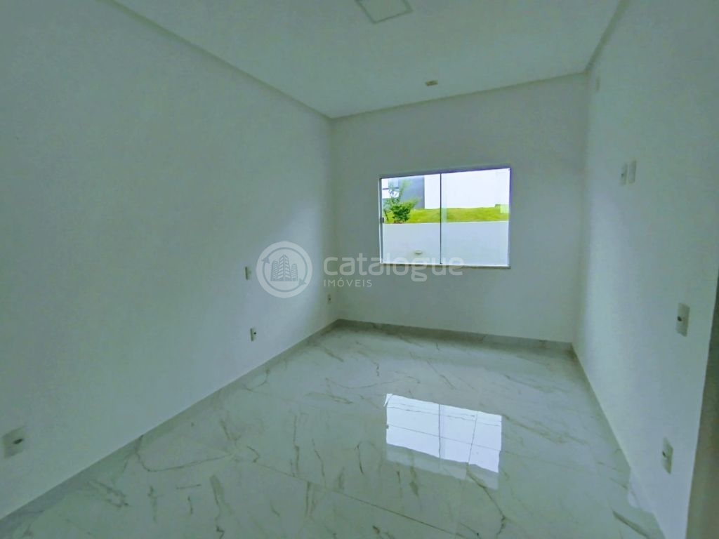 Casa com 3 suítes em condomínio da zona sul de natal