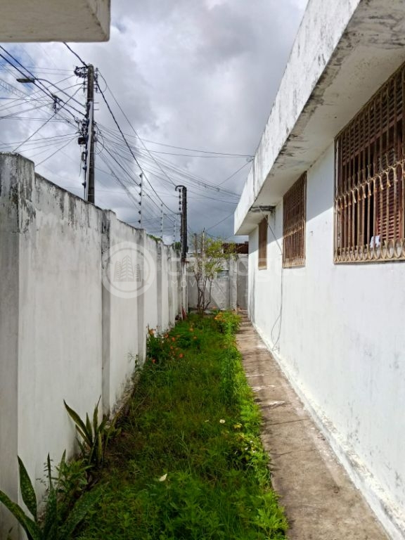 Excelente casa grande a venda na zona norte natal/rn