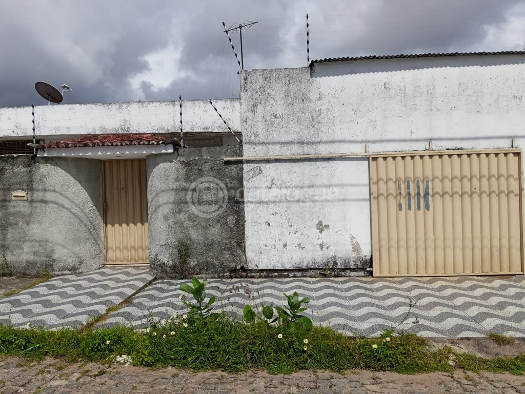 Excelente casa grande a venda na zona norte natal/rn