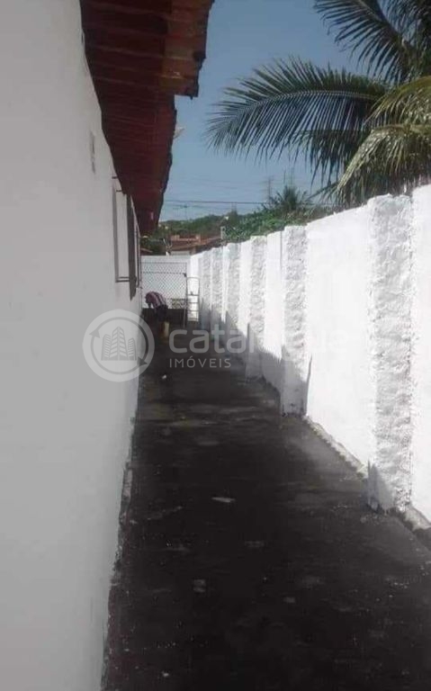 Excelente casa lado da sombra rua tranquila em felipe camarã