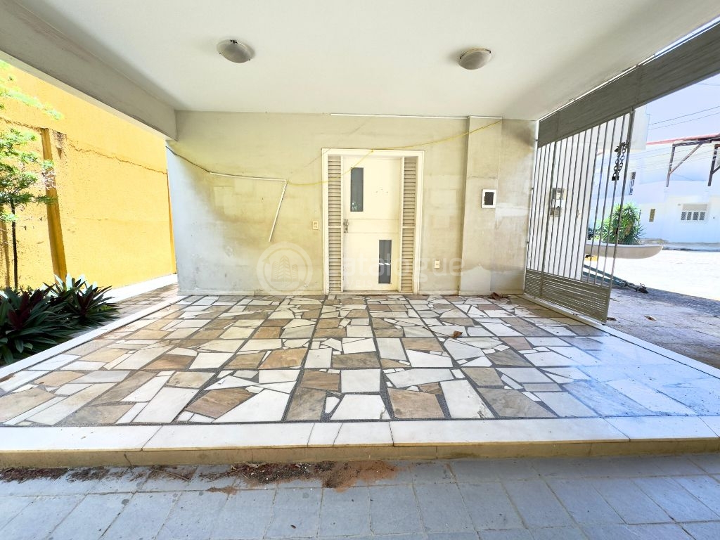 Casa locação Residencial/ comercial Tirol Natal RN Próximo ao Restaurante Marechal, Restaurante Bacalhau Lusitano, Hospital da Polícia Militar, Hospital Rio Grande