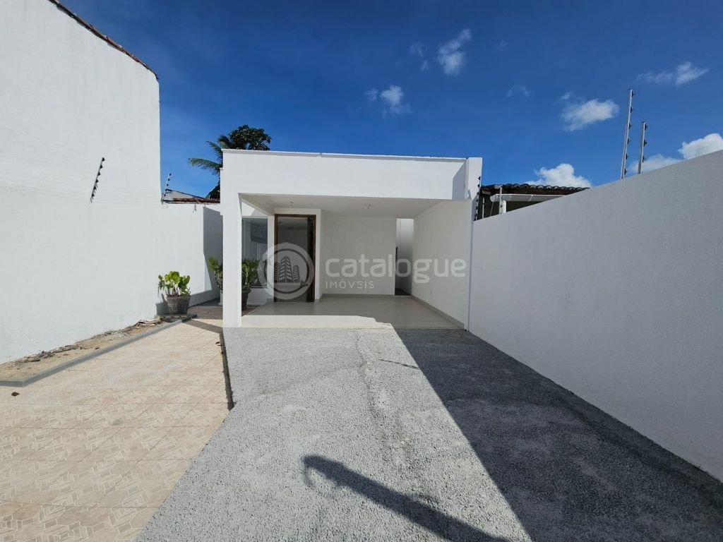Belíssima casa com cozinha ilhada em Nova Parnamirim/RN