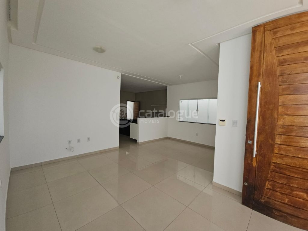 Belíssima casa com cozinha ilhada em Nova Parnamirim/RN