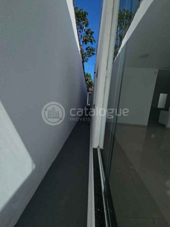 Belíssima casa com cozinha ilhada em Nova Parnamirim/RN