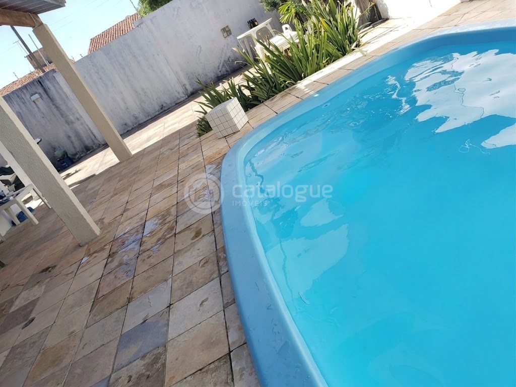 Excelente casa grande com piscina a venda em extremoz/rn