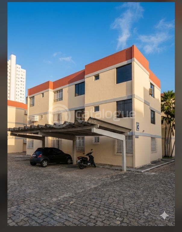 Apartamento 2 Quartos + Dependência no condomínio Mar do Sul II Capim Macio Excelente Localização