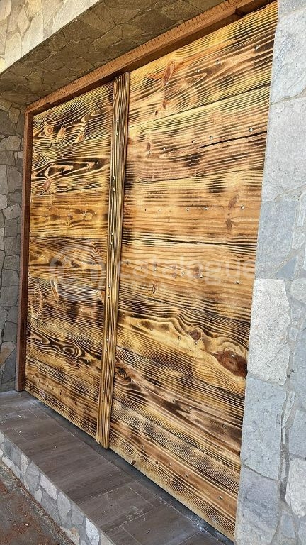 Para investimento casa estilo medieval com adaptação para po
