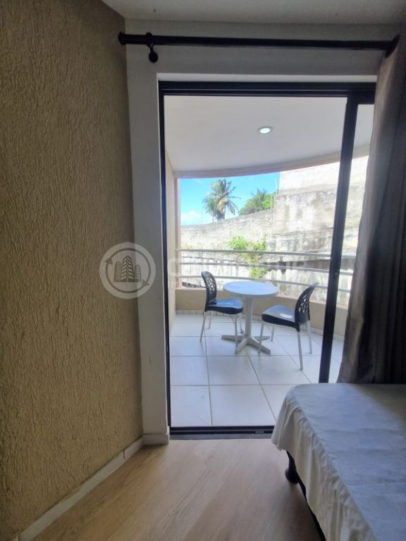 Flat mobiliado à venda para investir ou residir na praia mai