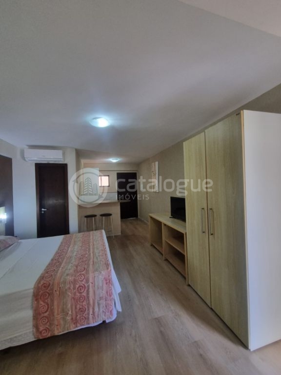 Flat mobiliado à venda para investir ou residir na praia mai