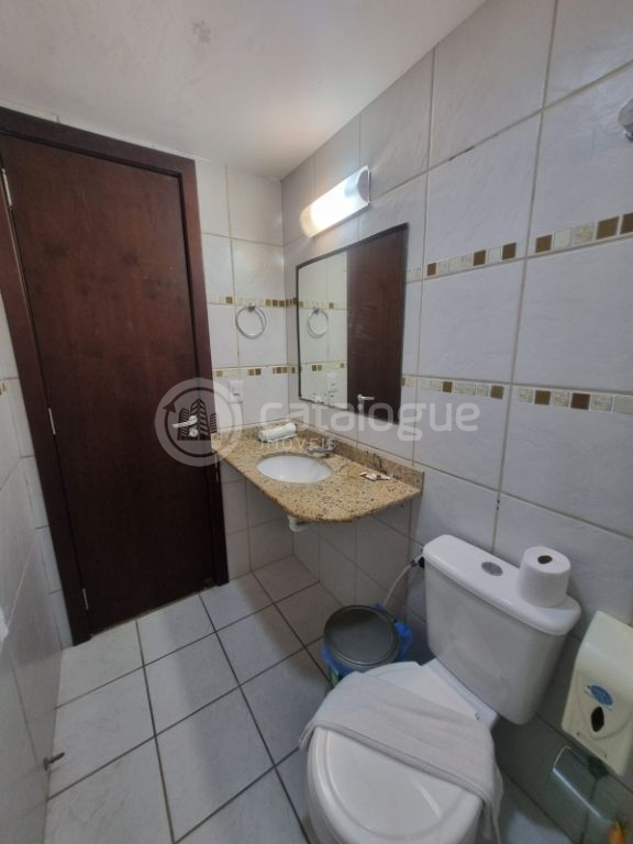 Flat mobiliado à venda para investir ou residir na praia mai