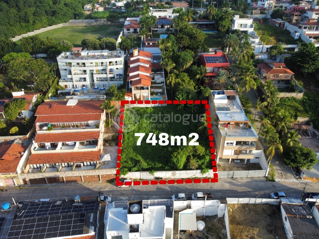 Terreno em ponta negra com vista para o mar