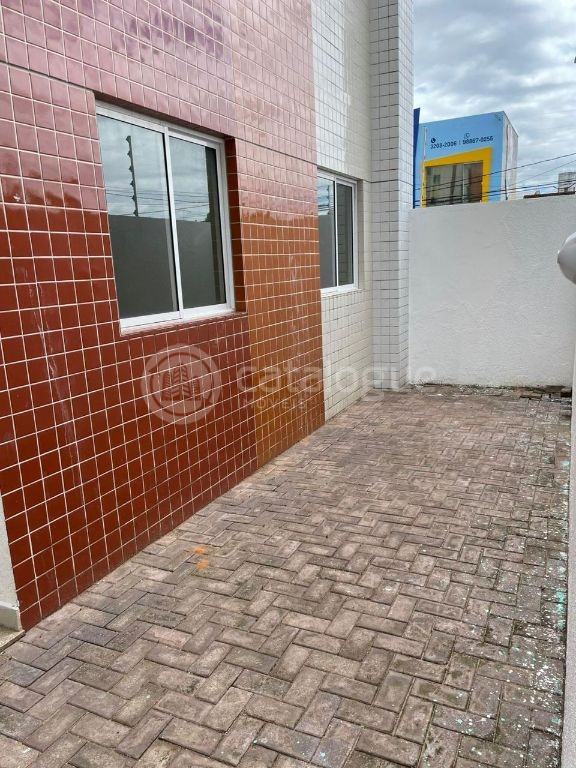 Residencial Vitória Régia térreo para moradia ou investimento com 84 metros de área privada