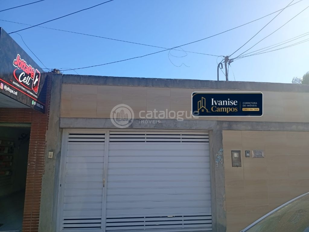 Vendo imóvel com estrutura para primeiro andar e um ponto co