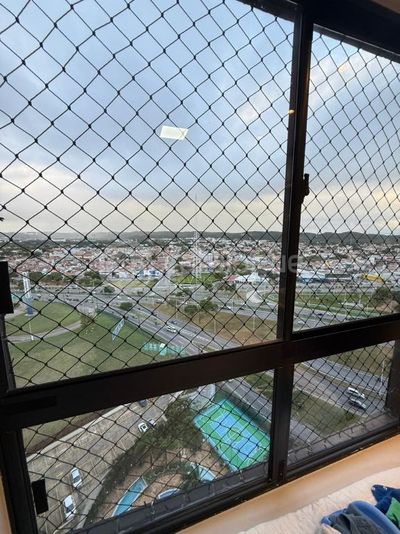 Lindo apartamento reformado e projetado - 18º andar no condo