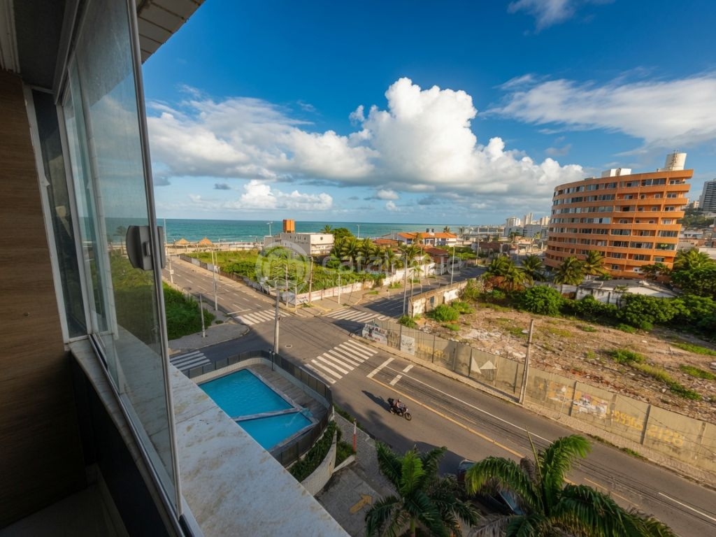 Flat semimobiliado com vista para o mar na praia do meio