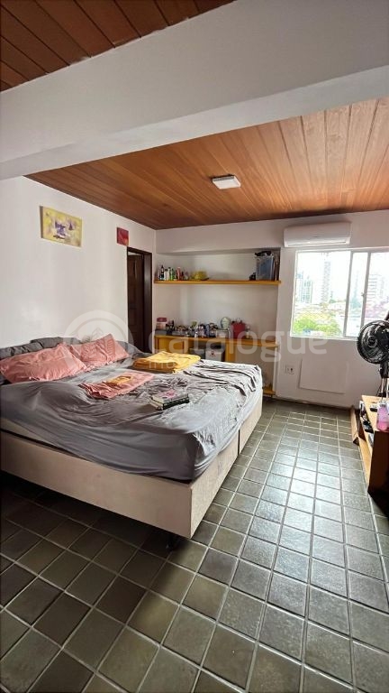Apartamento à venda