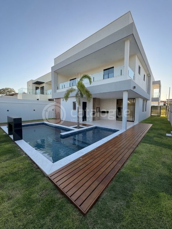 Casa luxuosa com 5 suítes em parnamirim - oportunidade única