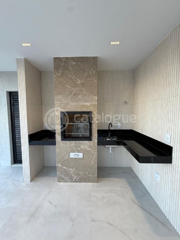 Casa luxuosa com 5 suítes em parnamirim - oportunidade única