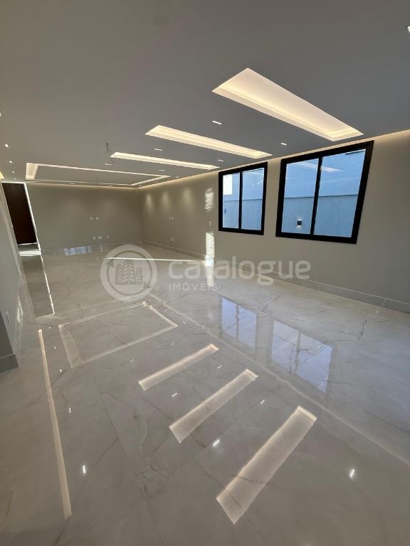Casa luxuosa com 5 suítes em parnamirim - oportunidade única