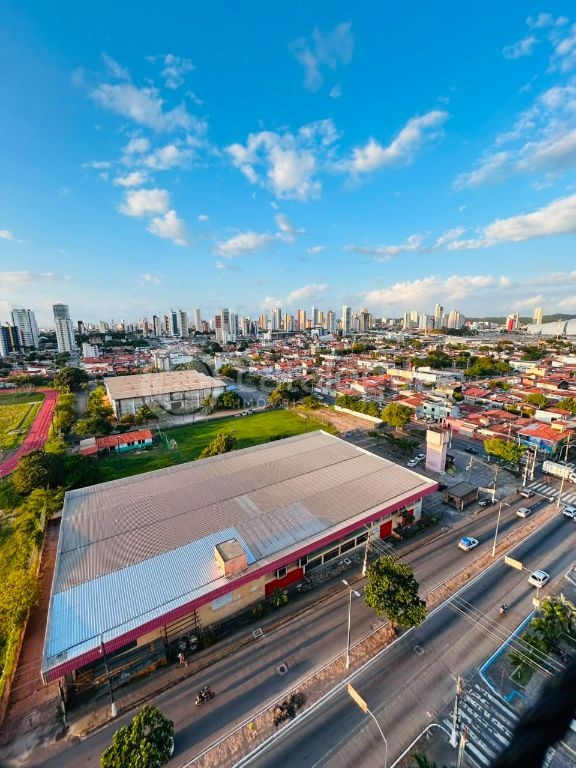 Oportunidade em Lagoa nova : Apartamento Reformado e Pronto para Morar no Ed. Jerônimo Costa