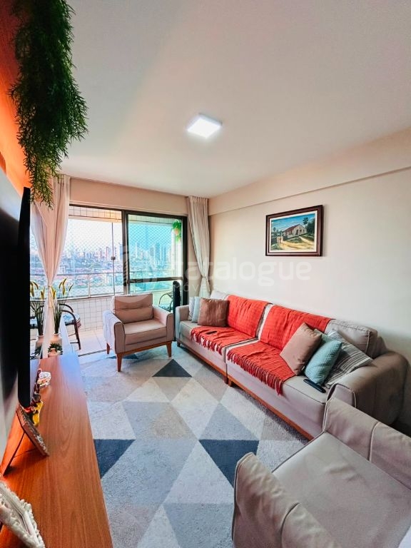Oportunidade em Lagoa nova : Apartamento Reformado e Pronto para Morar no Ed. Jerônimo Costa