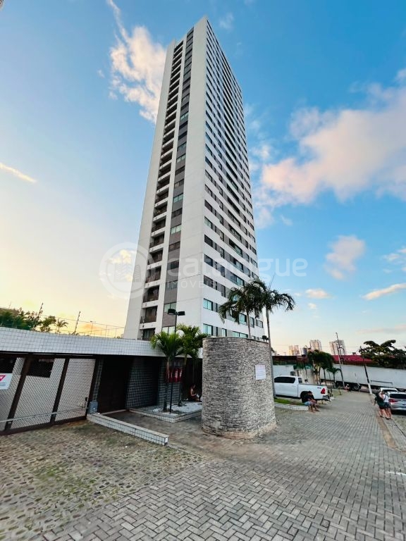Oportunidade em Lagoa nova : Apartamento Reformado e Pronto para Morar no Ed. Jerônimo Costa