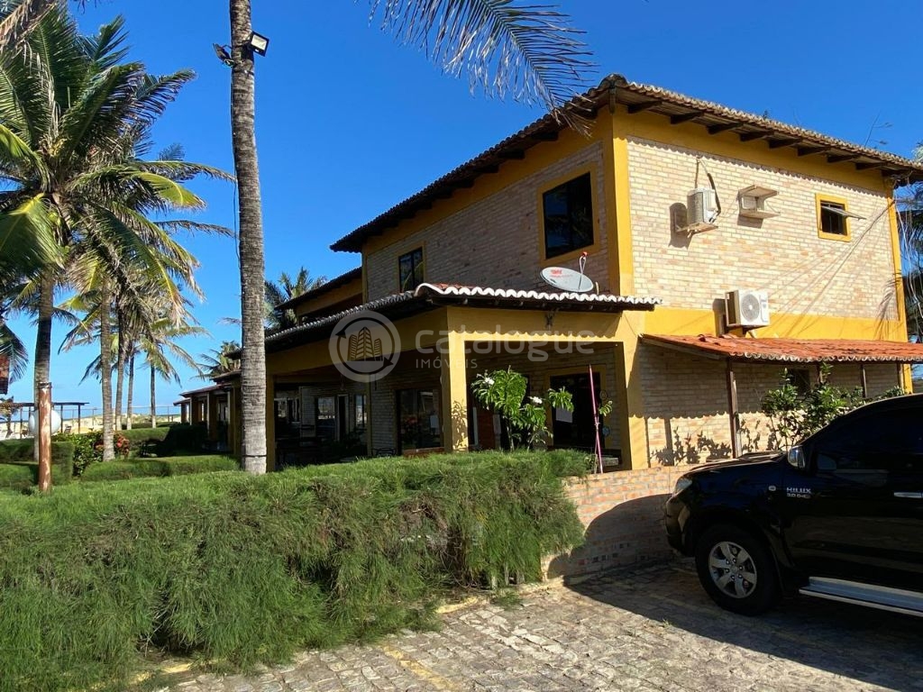 Beira mar apartamento estilo chalé mobiliado em condomínio e