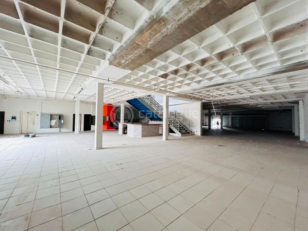 Excelente prédio comercial para locação - 1.800 m²
