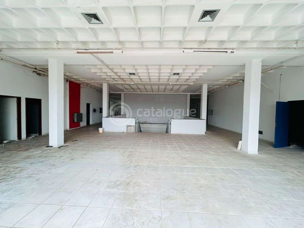 Excelente prédio comercial para locação - 1.800 m²