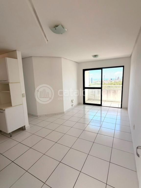 Aluguel de 2 quartos sendo 1 suíte