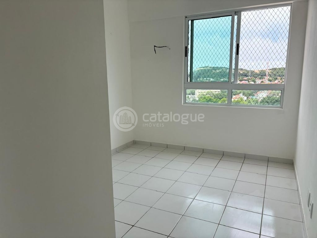 Aluga apartamento de 3 quartos sendo 1 suíte,2 vagas cond. C