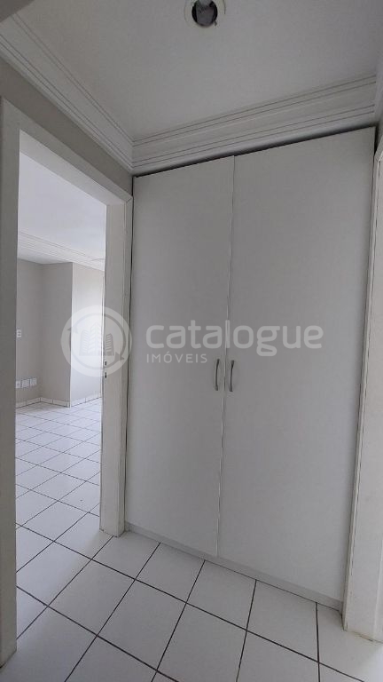 Aluguel de um apartamento de 140 m² em capim macio