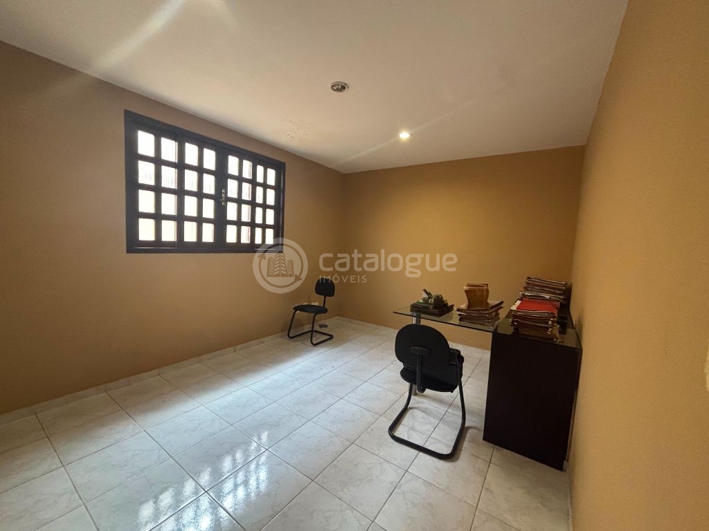 Ponto Comercial Completo em Avenida de Grande Movimento