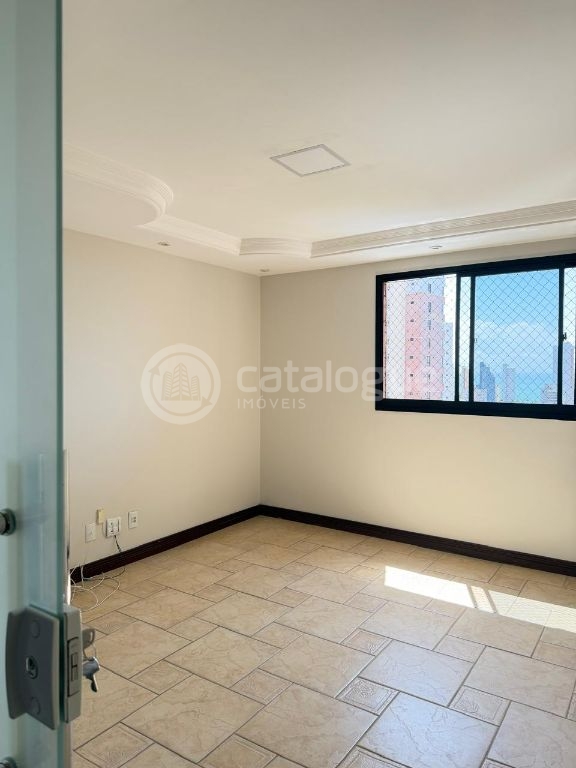 Apartamento Padrão para Alugar em Ponta Negra, Natal
