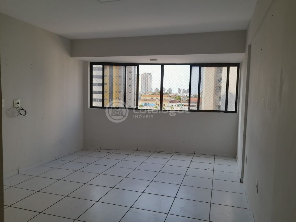 Excelente lado da sombra partamento a venda no bairro que mais cresce Nova Parnamirim /RN Avenida principal que dá acesso a Av Salgado Filho, Loja Havan, a Ford , ao CEEP( Centro de Ensino), ponto…