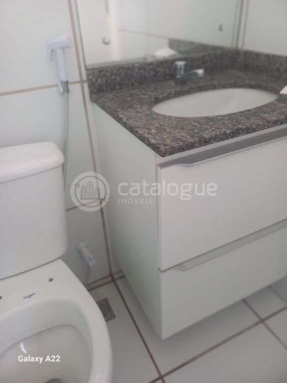 Excelente lado da sombra partamento a venda no bairro que mais cresce Nova Parnamirim /RN Avenida principal que dá acesso a Av Salgado Filho, Loja Havan, a Ford , ao CEEP( Centro de Ensino), ponto…