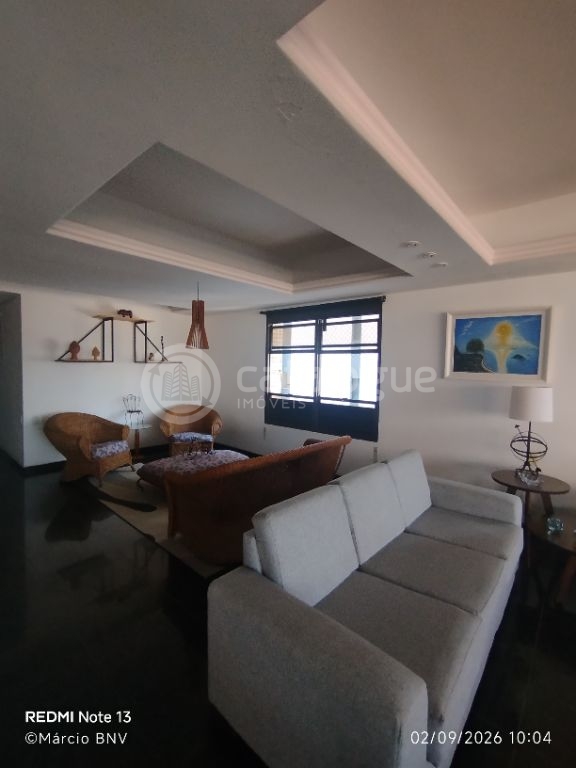 Exclusividade em Petrópolis: 1 Por Andar com 296 m², 4 Suítes e Permuta