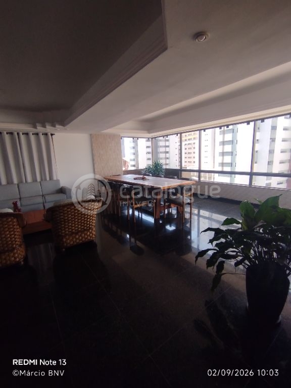 Exclusividade em Petrópolis: 1 Por Andar com 296 m², 4 Suítes e Permuta