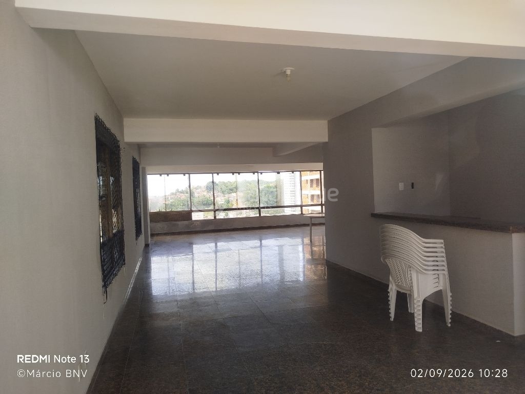 Exclusividade em Petrópolis: 1 Por Andar com 296 m², 4 Suítes e Permuta