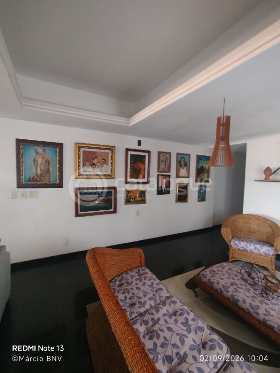 Exclusividade em Petrópolis: 1 Por Andar com 296 m², 4 Suítes e Permuta