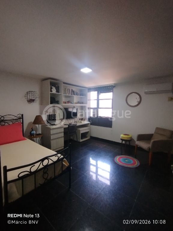 Exclusividade em Petrópolis: 1 Por Andar com 296 m², 4 Suítes e Permuta