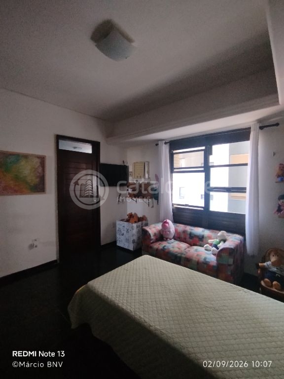 Exclusividade em Petrópolis: 1 Por Andar com 296 m², 4 Suítes e Permuta