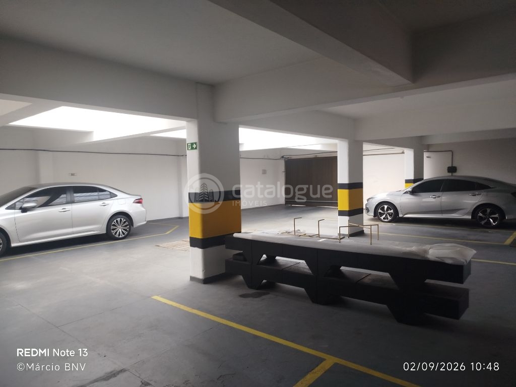 Exclusividade em Petrópolis: 1 Por Andar com 296 m², 4 Suítes e Permuta